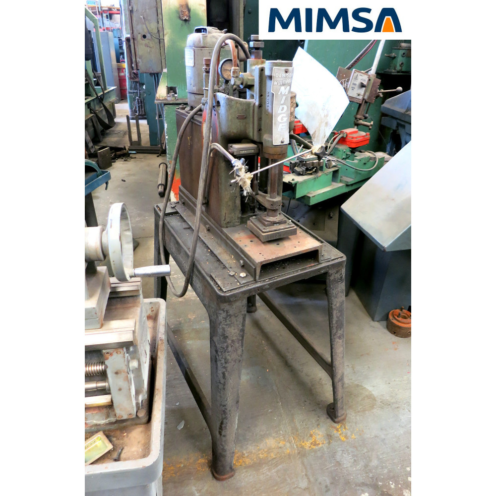 Gallery_trq-1020_trq-1020-prensa-tipo-c-hidraulica-de-banco-modelo-midget-capacidad-1-ton-marca-denison-multipress_3378.jpg