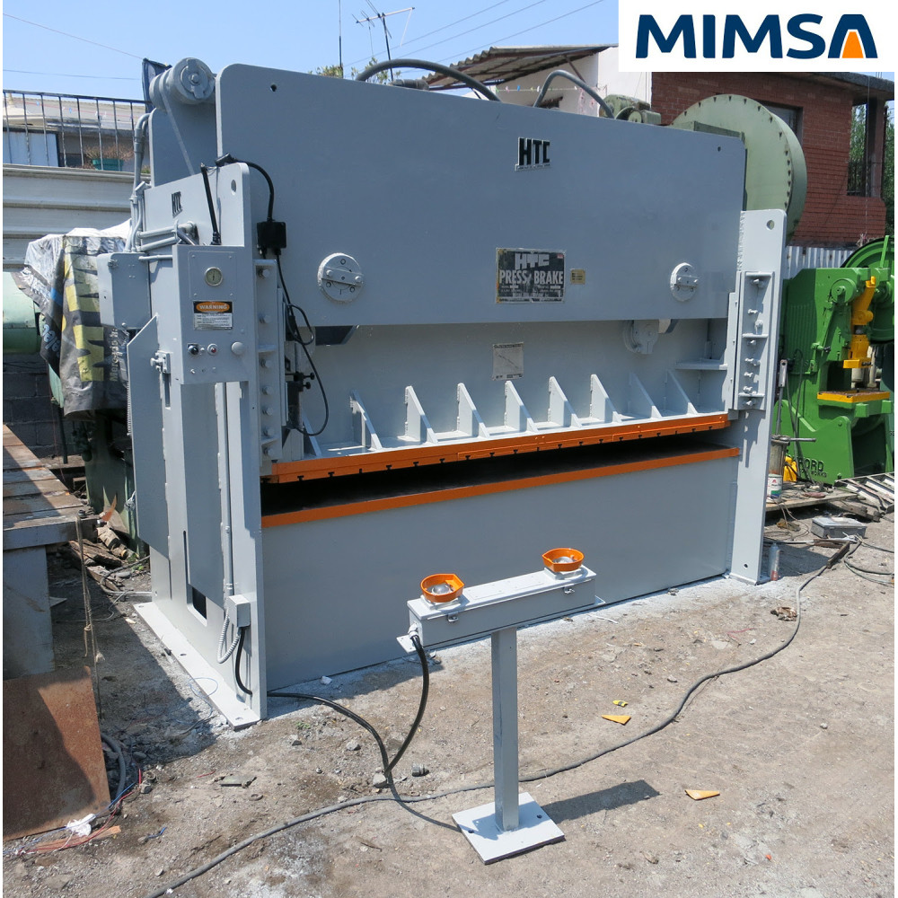 Gallery_trq-976_trq-976-prensa-hidraulica-de-lados-rectos-modelo-150ms-capacidad-150-ton-mesa-48-x-120-marca-htc_3316.jpg