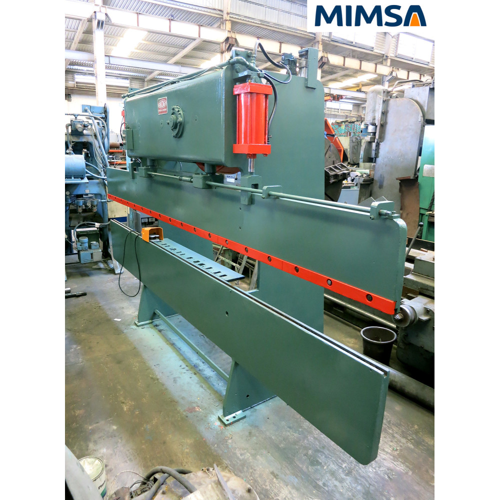 Gallery_lad-370_lad-370-dobladora-de-cortina-mecanica-modelo-285-capacidad-25-ton-x-12ft-marca-chicago-dk-_2316.jpg