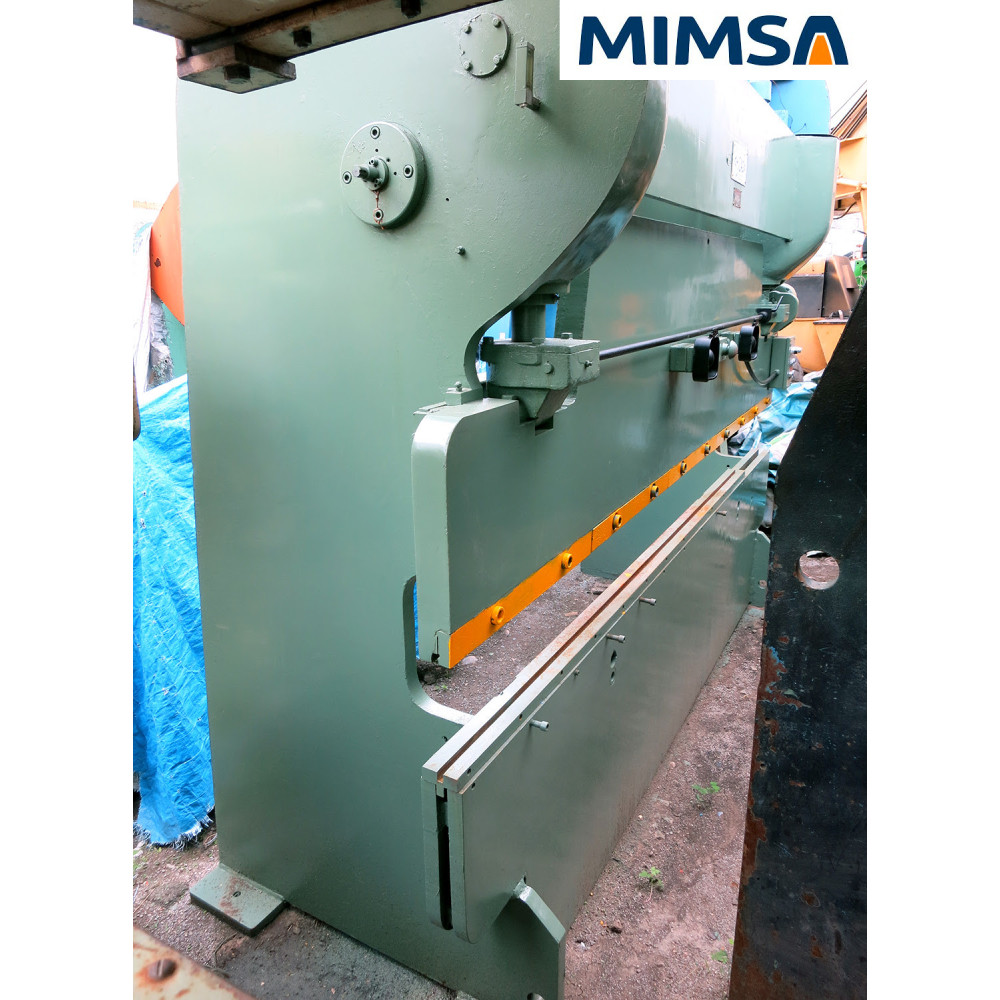 Gallery_lad-418_lad-418-dobladora-de-cortina-mecanica-modelo-8l10-capacidad-90-ton-x-10ft-marca-chicago-dk_3539.jpg