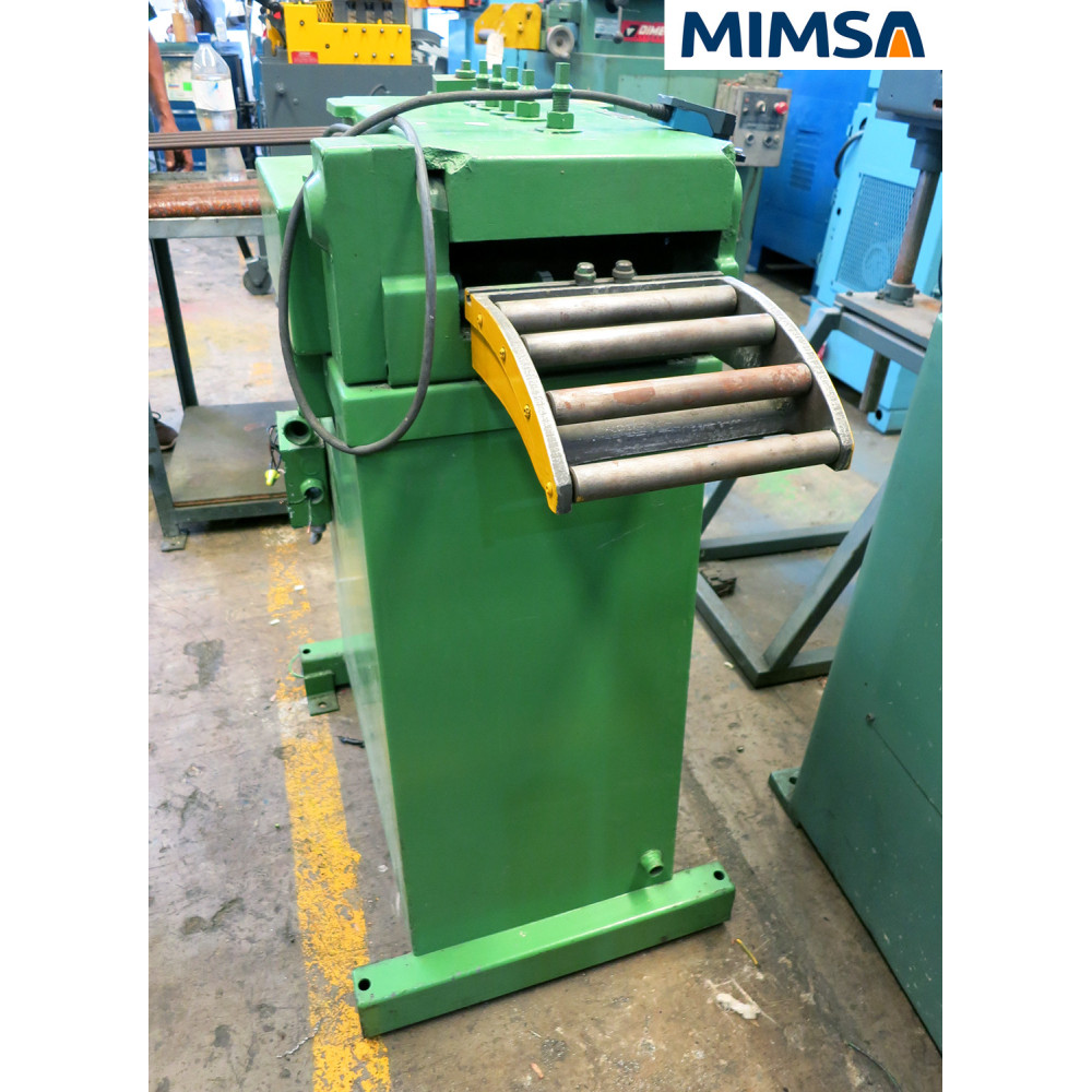 Gallery_lam-558_lam-558-nivelador-de-lamina-modelo-scm8p-capacidad-ga14-0074-x-8-ancho-marca-rapid-air-_2405.jpg