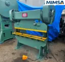 Dobladora de cortina mecánica, capacidad 25 Ton x 6ft marca NAVA