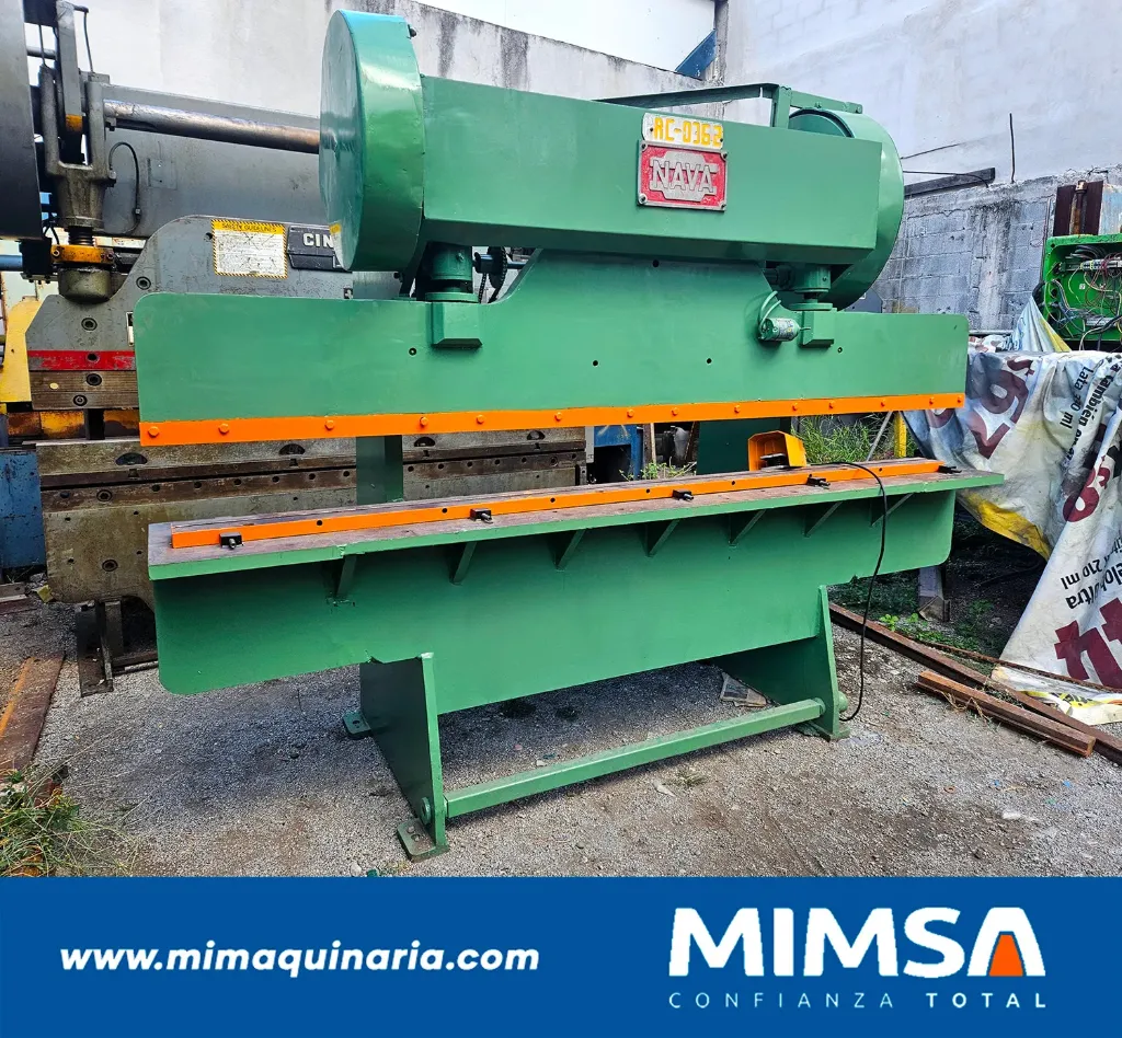 [lad-376] Dobladora de cortina mecánica, capacidad 25 Ton x 8.5ft marca NAVA