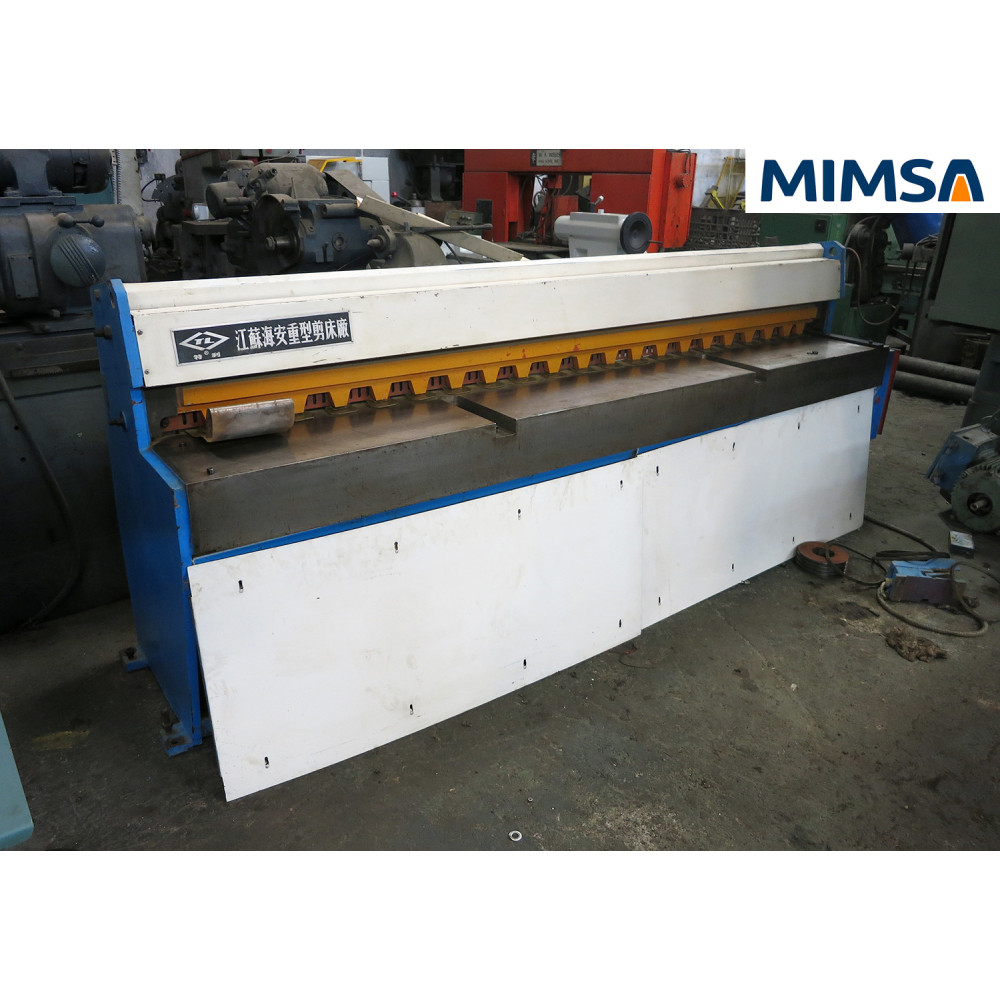 Cizalla de acción mecánica modelo 166, capacidad Ga.12 x 8 ft marca SM