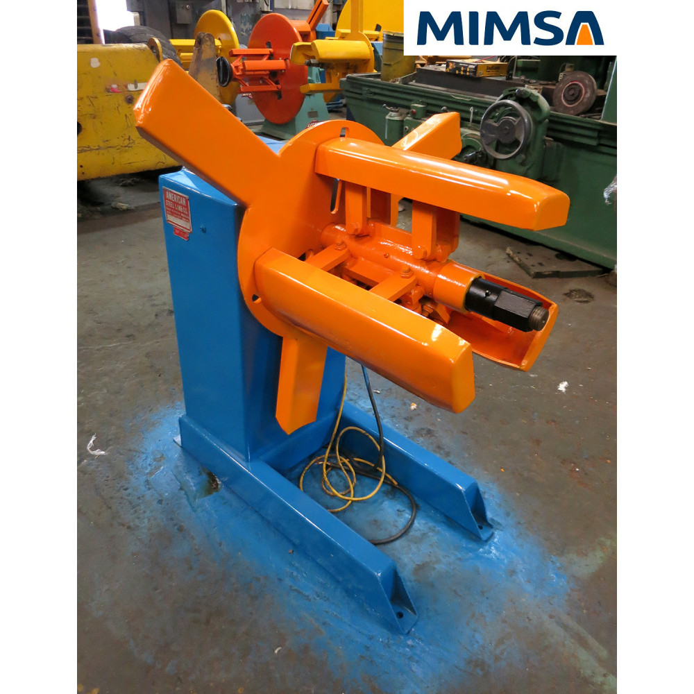 Desenrollador de mandril motorizado modelo 60, capacidad 2,500 Lbs x 22" ancho, marca American