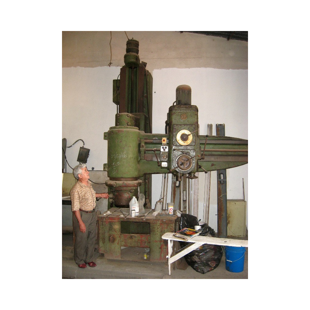 [tlr-089] Taladro radial, 18" columna x 94" bandera marca KOLB